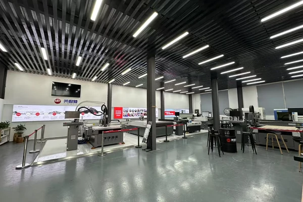 MNT MEINAITE CNC router machine in the Hangzhou showroom