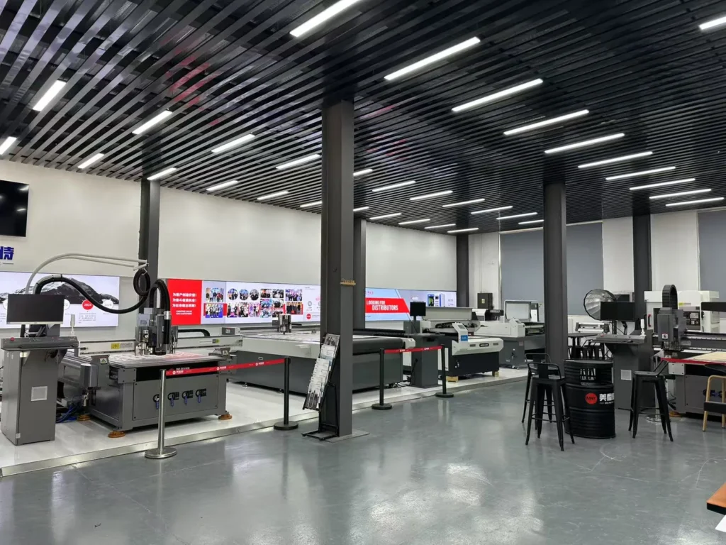 MNT MEINAITE cutting machine showroom with CNC routers, laser and digital cutters in Hangzhou