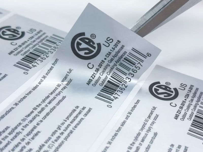 Kiss-cut labels on liner beside fully separated die-cut parts
