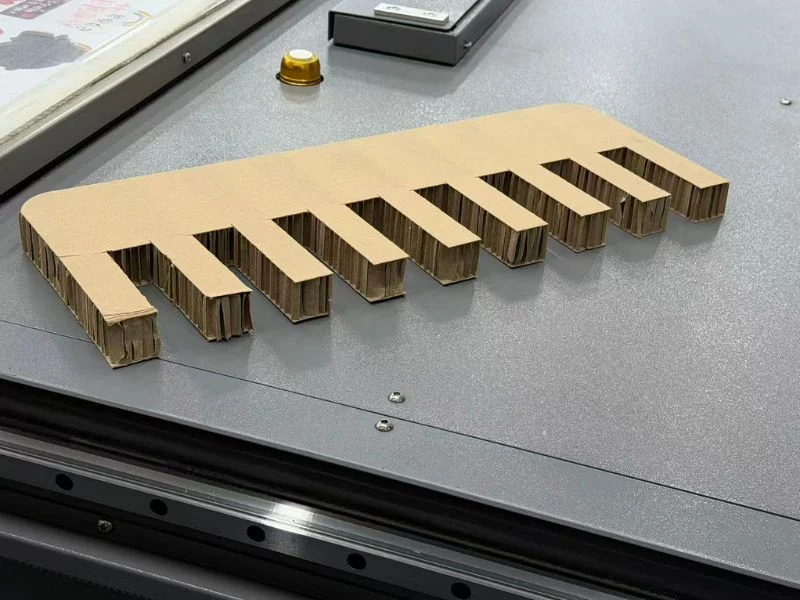 Steel-rule die tooling cost compared with zero tooling cost digital die cutting