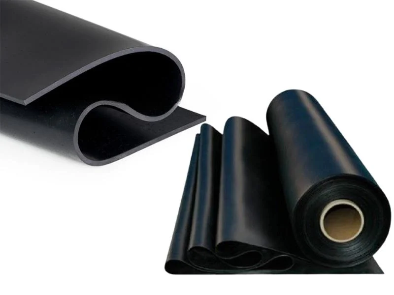 Oscillating knife cutting rubber sheet