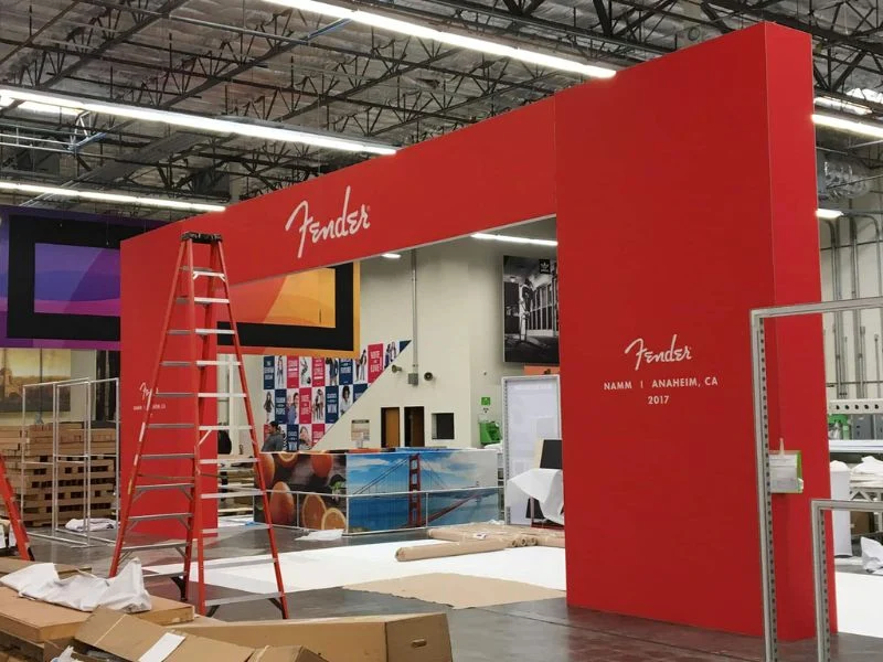 Large-format trade show graphic panel cut on a 1600 x 2500 mm bed