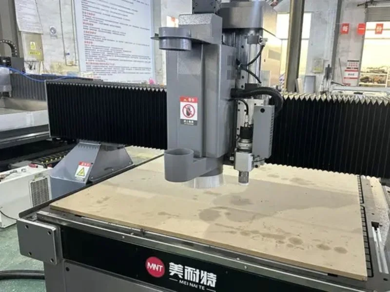 Two door leaves side by side on an MNT M4020 machining centre