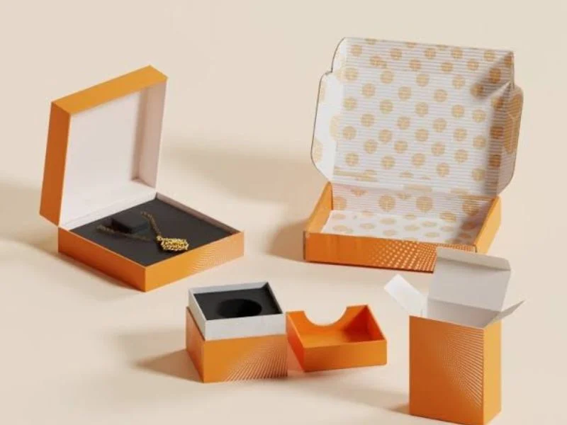 Packaging work for custom box and e-commerce packaging cut on an MNT C-series table